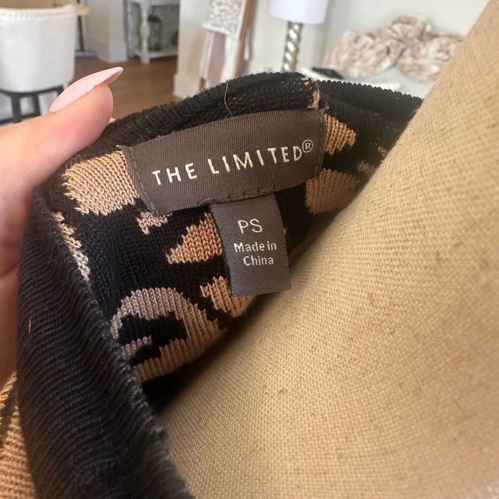 The Limited Leopard Print Cardigan - Picture 6 of 6